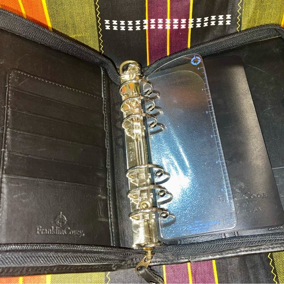 Franklin Covey Black Leather Compact Binder Only - Picture 11 of 16